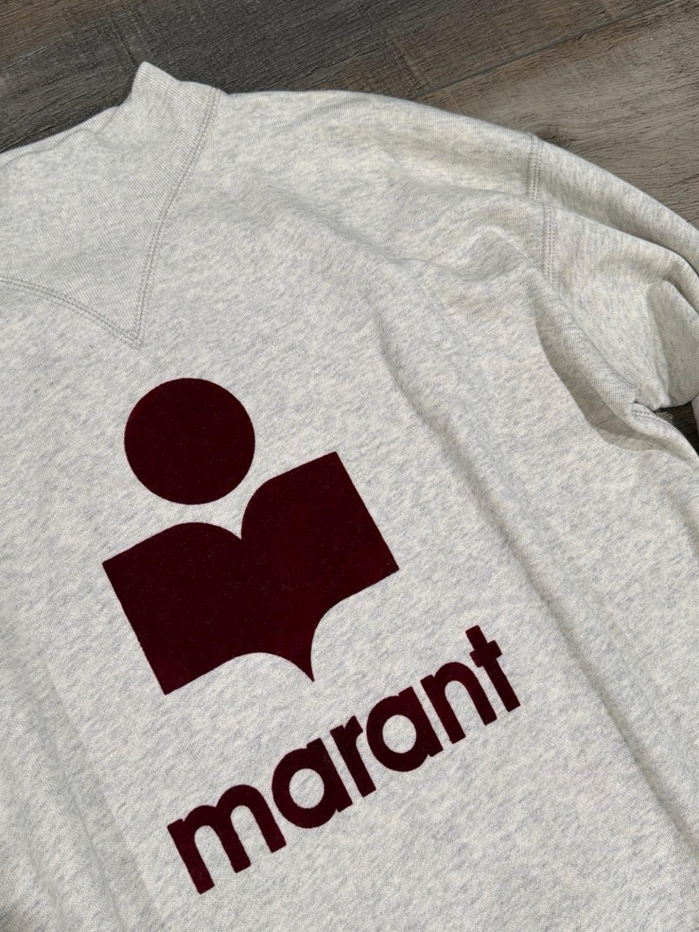 Isabel Marant Moby logo mock neck sweatshirt in heather grey and burgundy - Picture 5 of 8